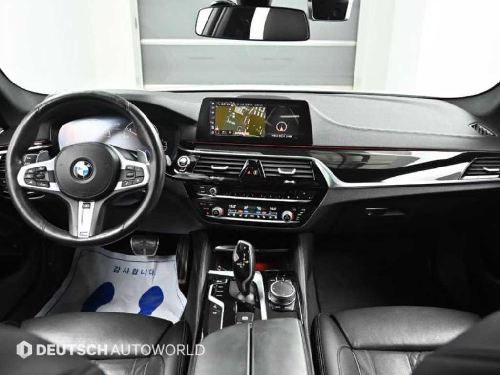 BMW 5-Series — photo 07