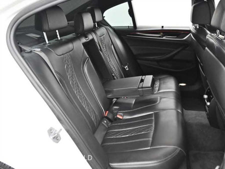 BMW 5-Series — photo 12