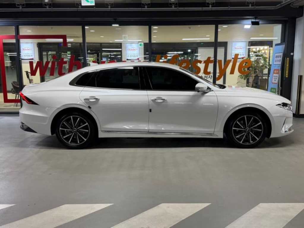 Hyundai Grandeur — photo 03