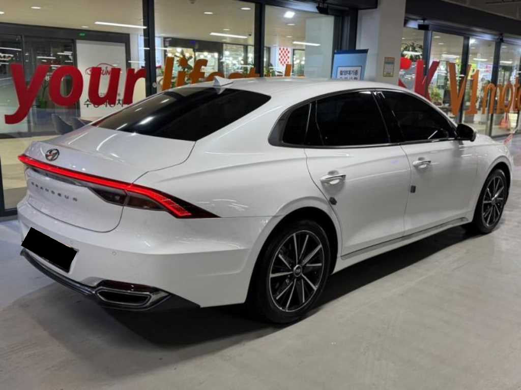 Hyundai Grandeur — photo 04