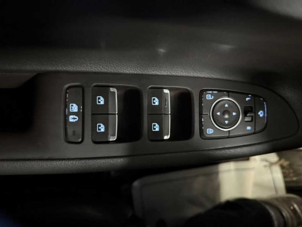 Hyundai Grandeur — photo 15