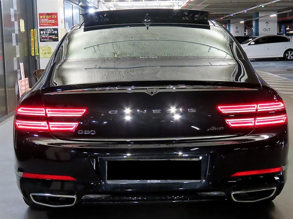 Genesis G80 — photo 05