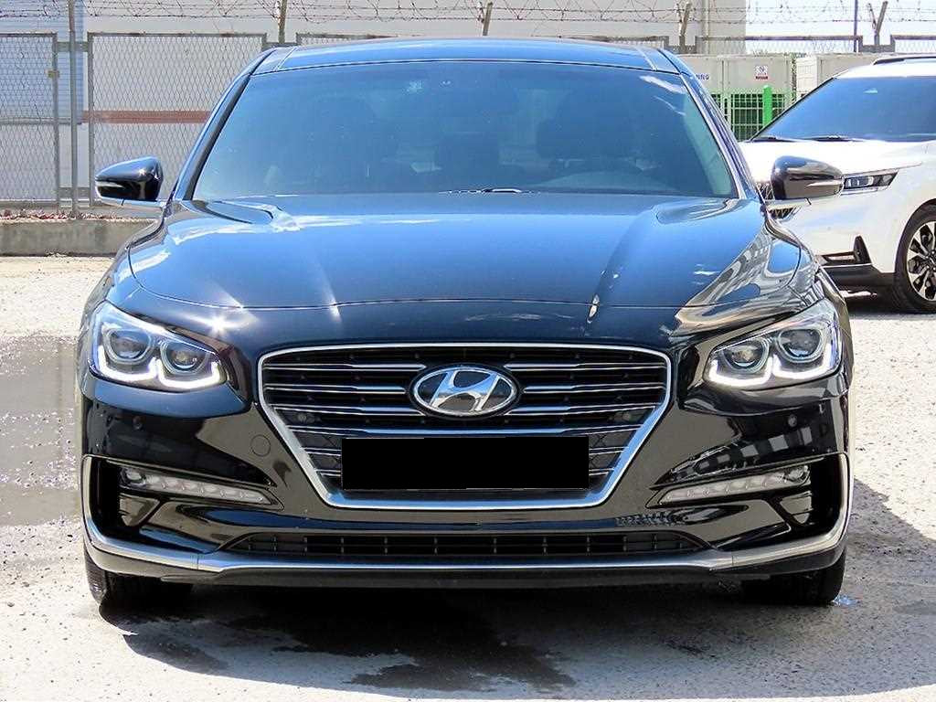 Hyundai Grandeur — photo 01