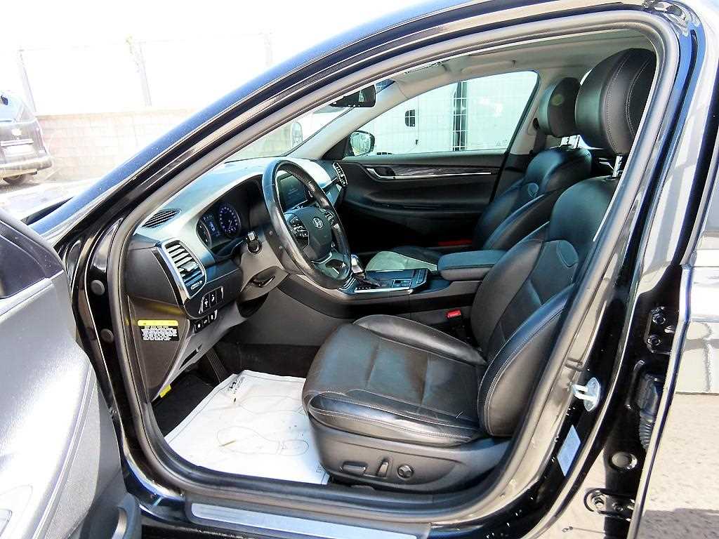 Hyundai Grandeur — photo 05