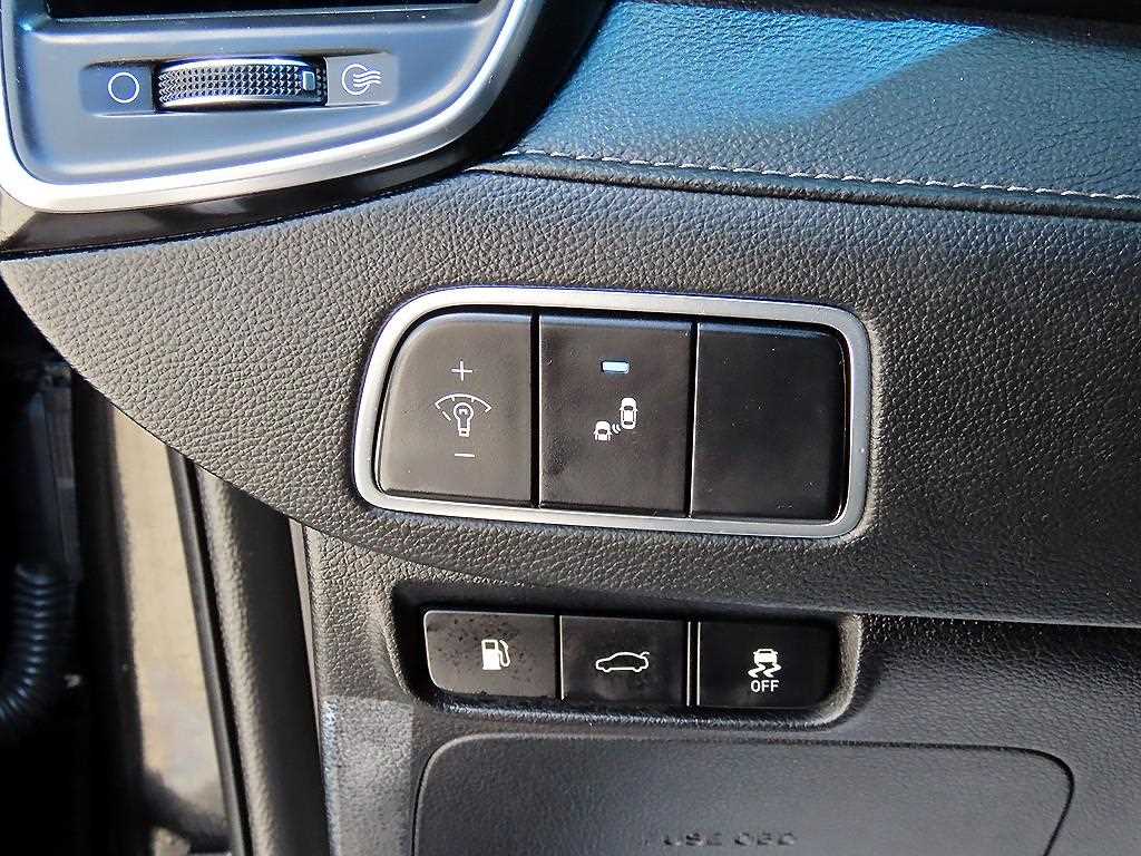 Hyundai Grandeur — photo 12