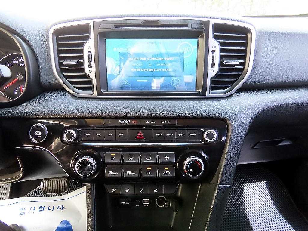 Kia Sportage — photo 13