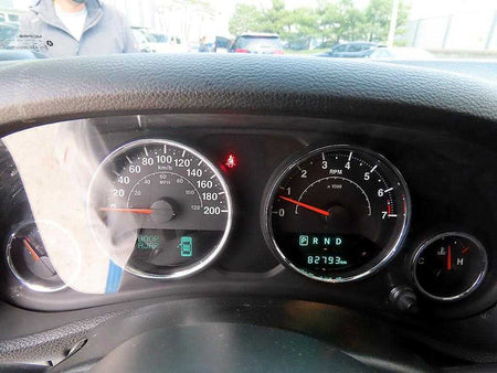 Jeep Wrangler — photo 09