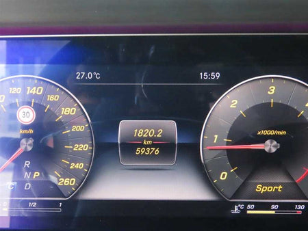 Mercedes-Benz E-Class — photo 06