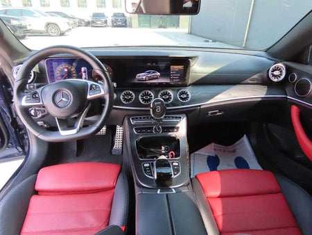Mercedes-Benz E-Class — photo 11
