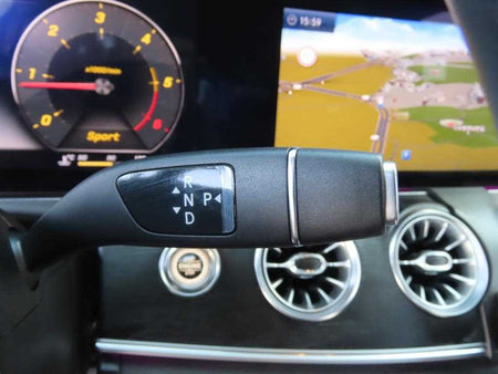Mercedes-Benz E-Class — photo 16