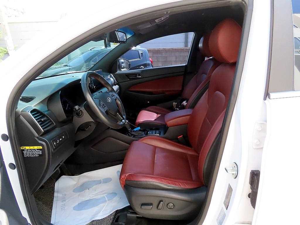 Hyundai Tucson — photo 12
