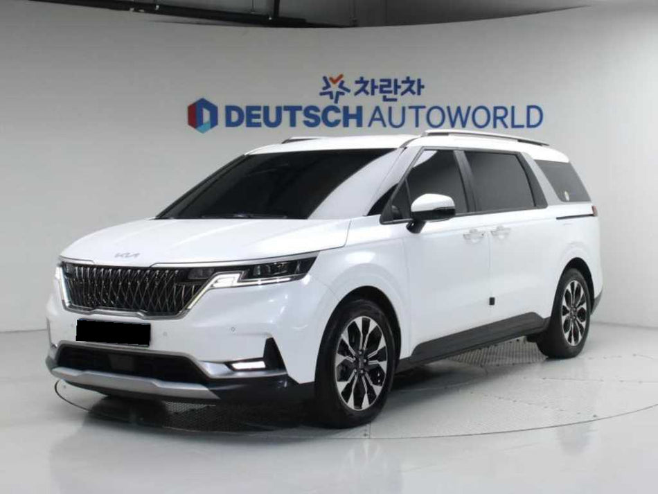 Kia Carnival — photo 01