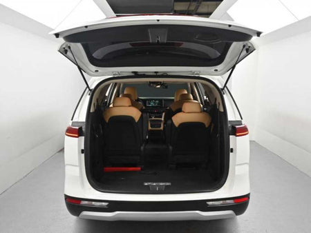Kia Carnival — photo 19