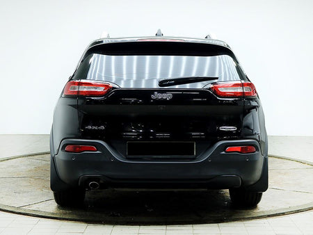 Jeep Cherokee — photo 03