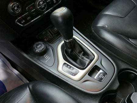 Jeep Cherokee — photo 10