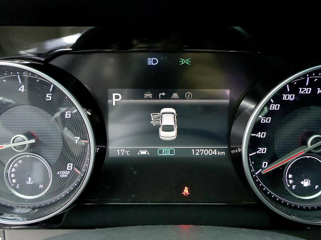 Hyundai Grandeur — photo 06