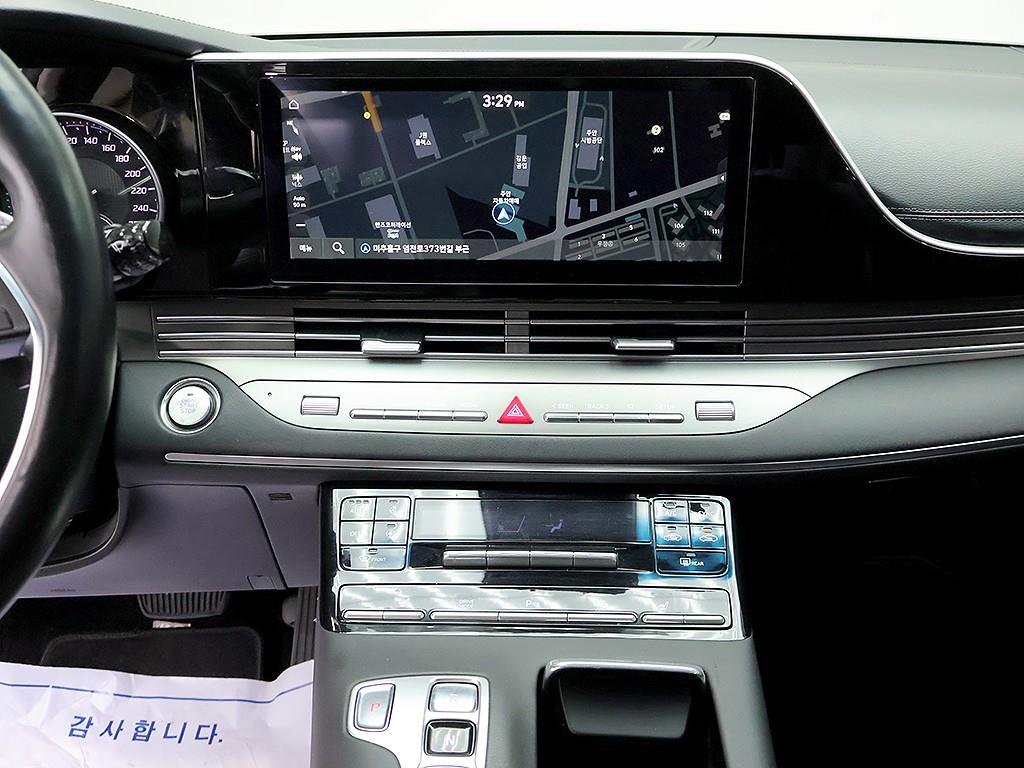 Hyundai Grandeur — photo 09