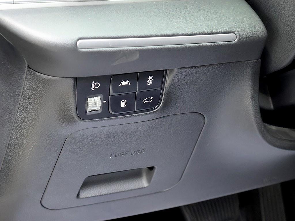 Hyundai Grandeur — photo 14