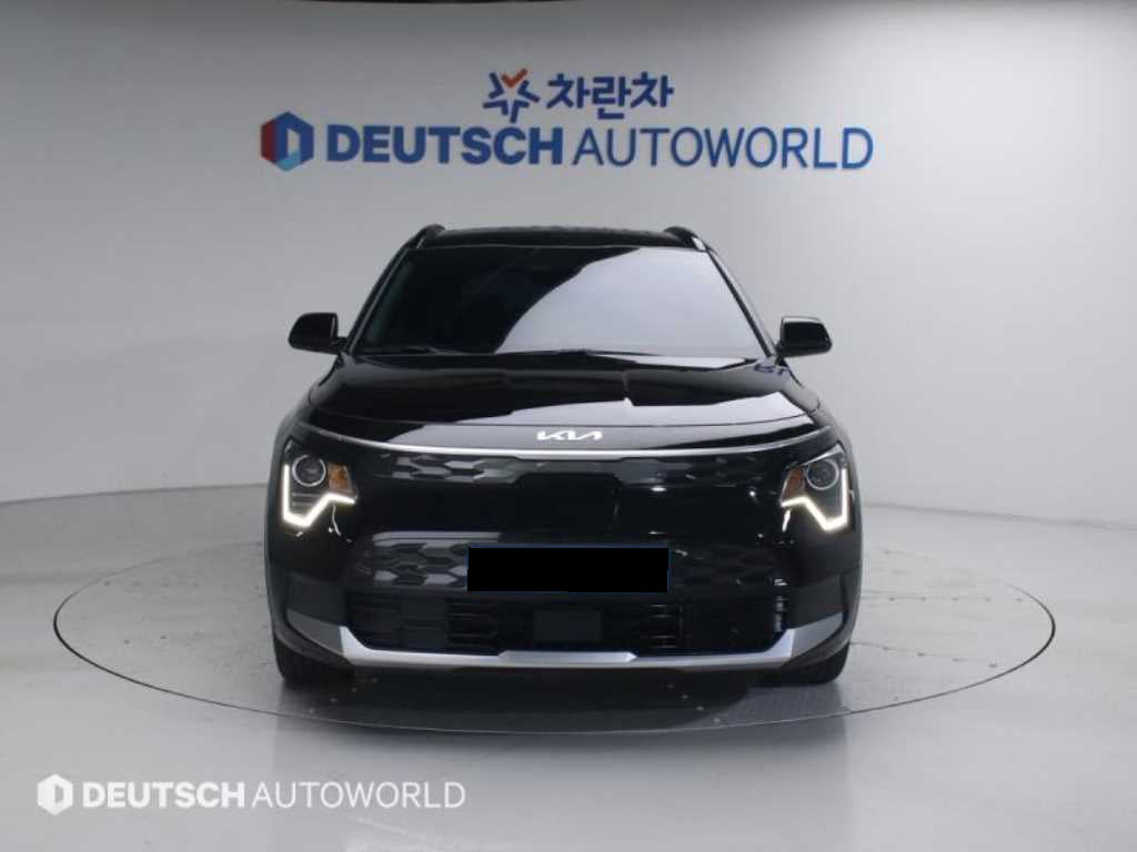 Kia Niro — photo 03