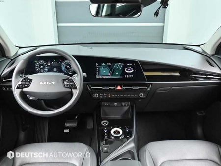 Kia Niro — photo 07