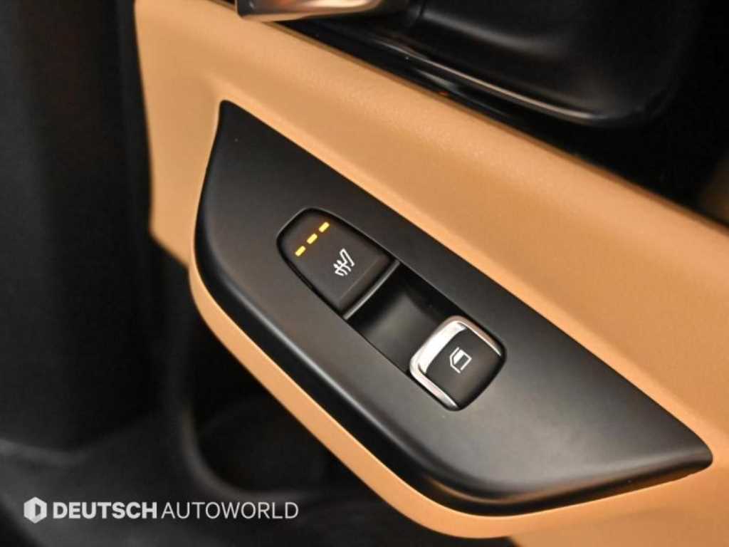 Kia Carnival — photo 16