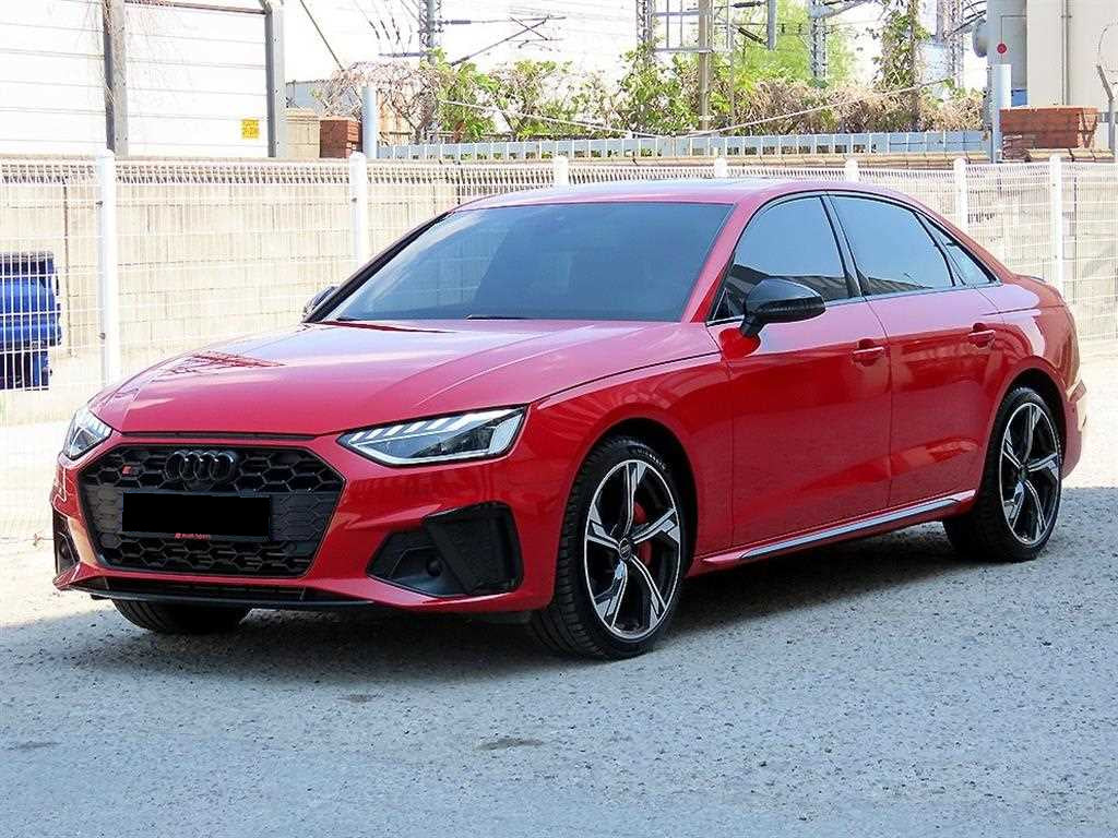 Audi S4 — photo 02
