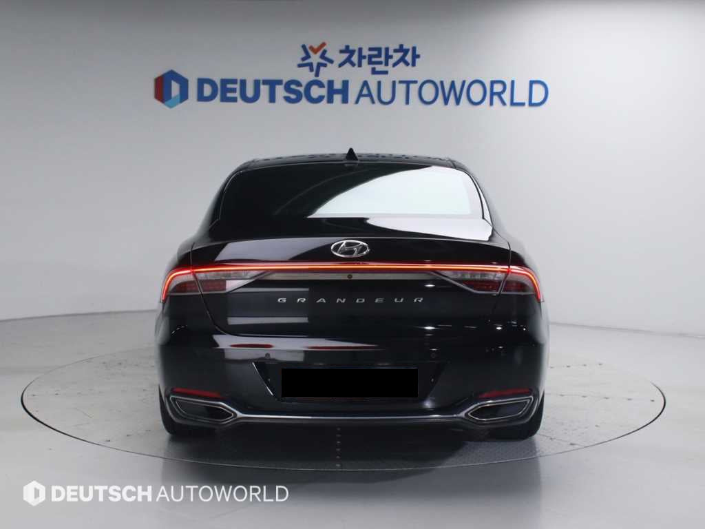 Hyundai Grandeur — photo 04