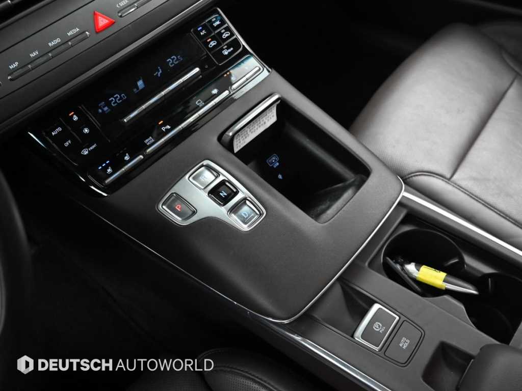 Hyundai Grandeur — photo 09