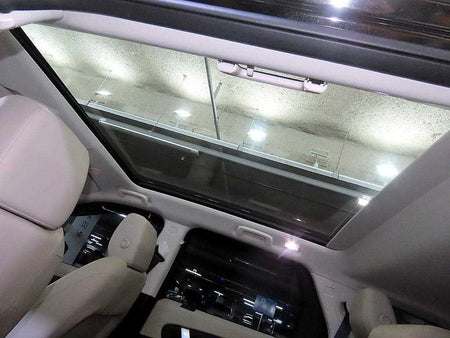 Land Rover Discovery Sport — photo 16