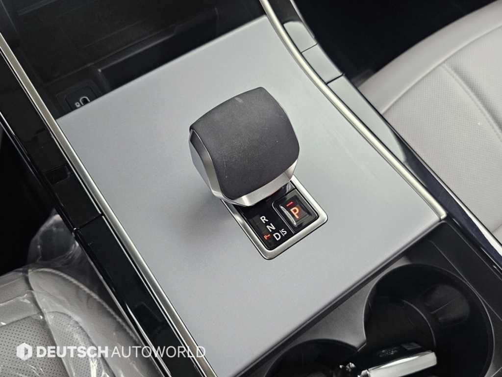 Land Rover Range Rover Evoque — photo 09
