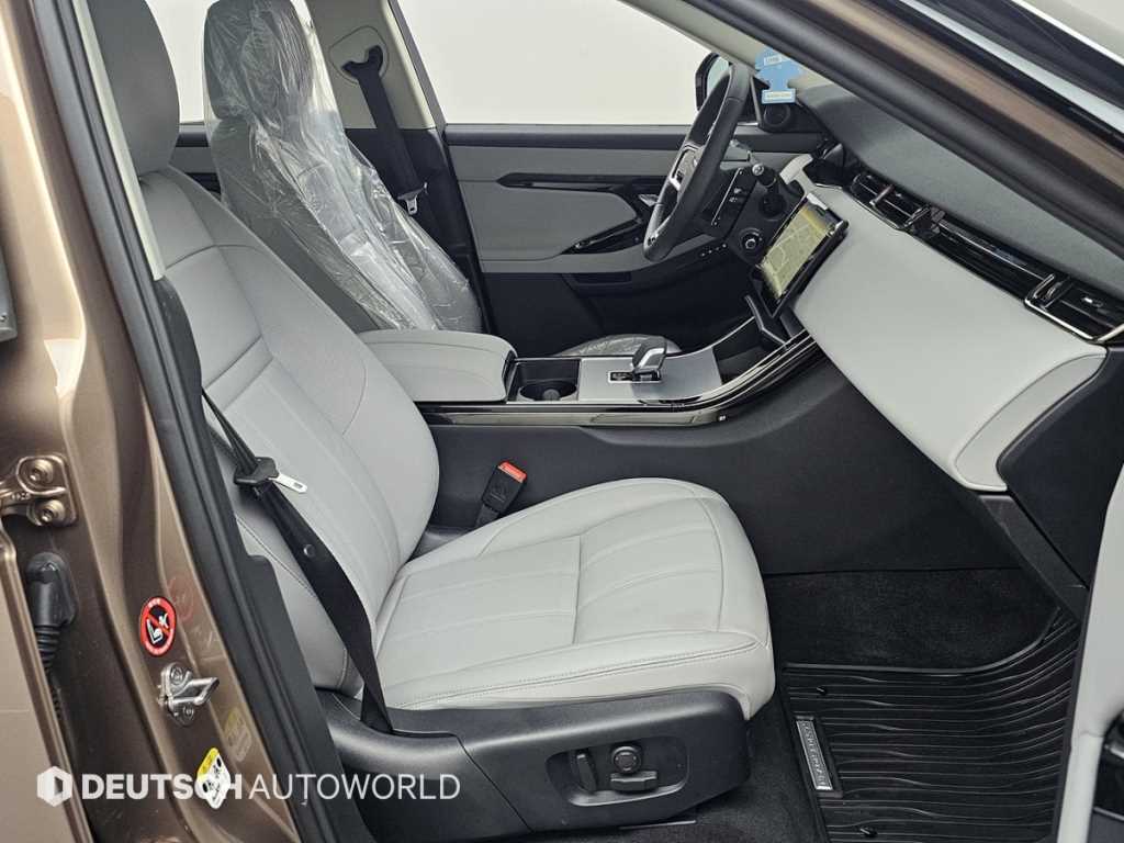 Land Rover Range Rover Evoque — photo 10