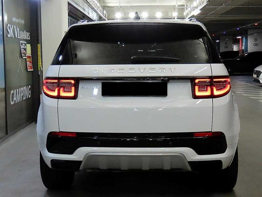 Land Rover Discovery Sport — photo 05