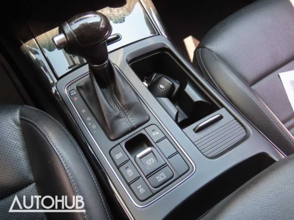 Kia Sorento — photo 07
