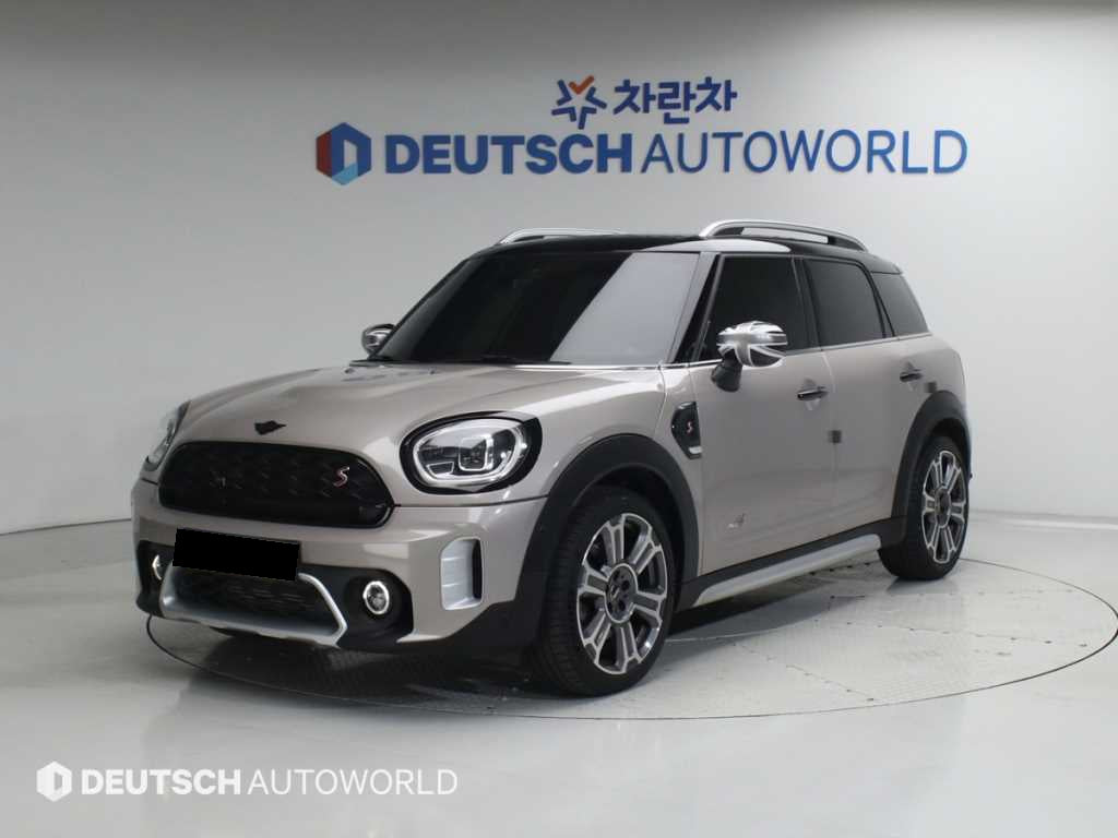 Mini Countryman — photo 01