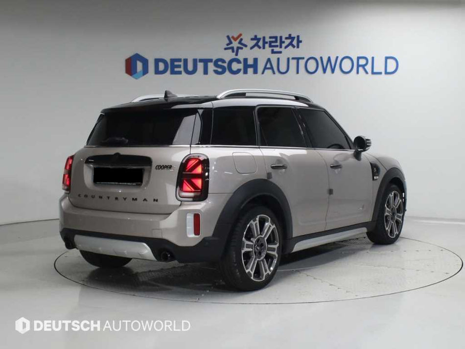 Mini Countryman — photo 02