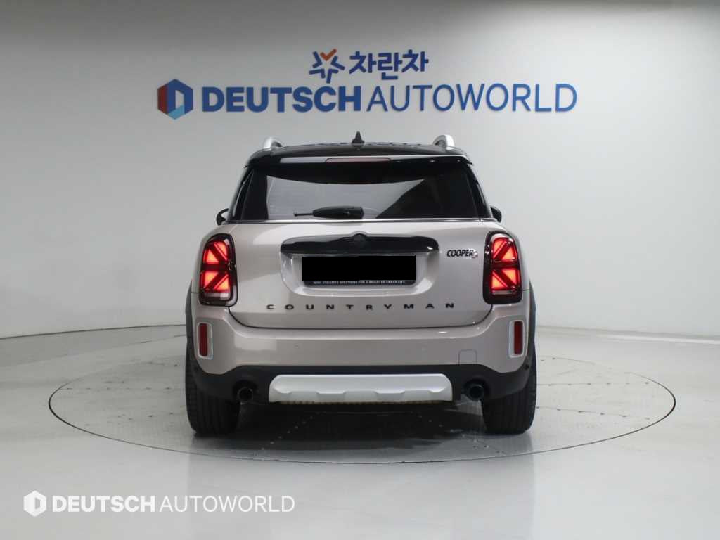 Mini Countryman — photo 04