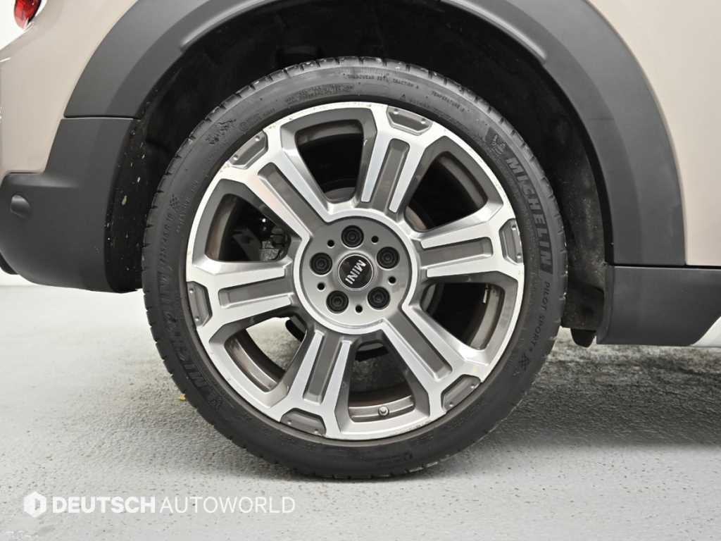 Mini Countryman — photo 05