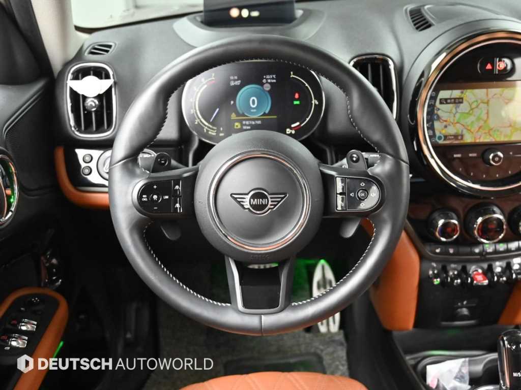 Mini Countryman — photo 13