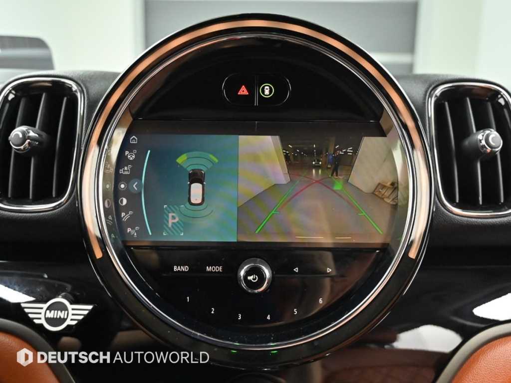 Mini Countryman — photo 15