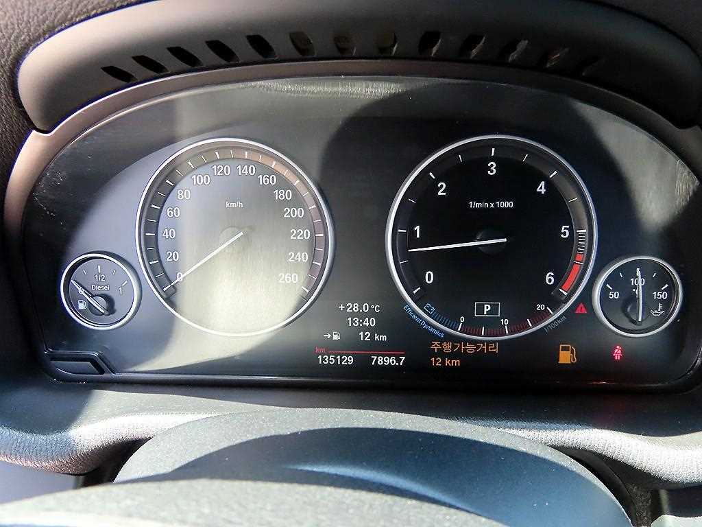 BMW X3 — photo 09