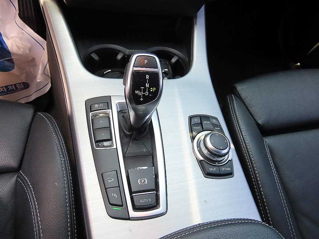 BMW X3 — photo 10