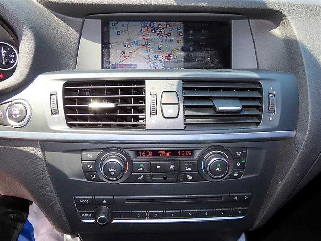 BMW X3 — photo 12