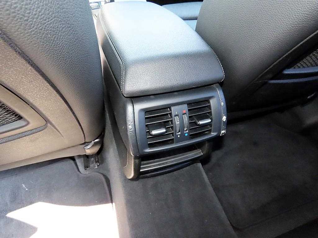 BMW X3 — photo 16
