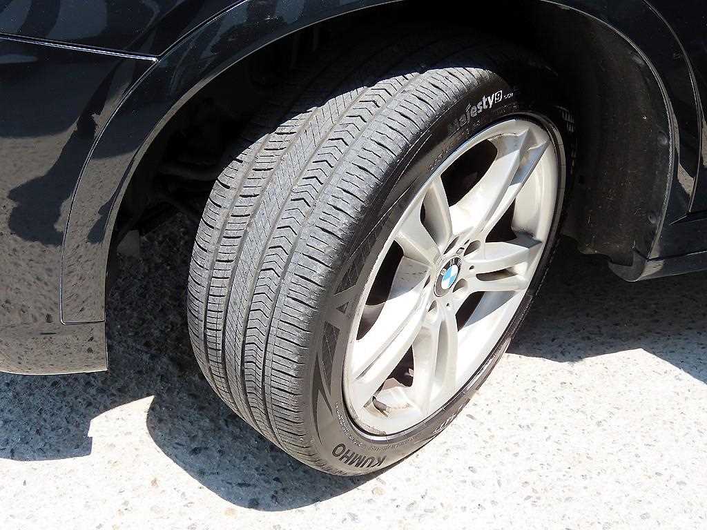 BMW X3 — photo 20