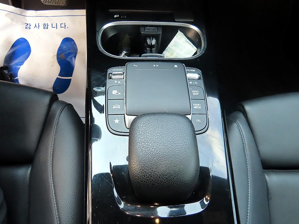 Mercedes-Benz A-Class — photo 12
