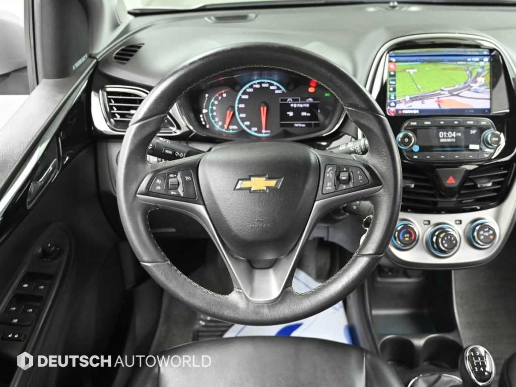 CHEVROLET Spark — photo 13