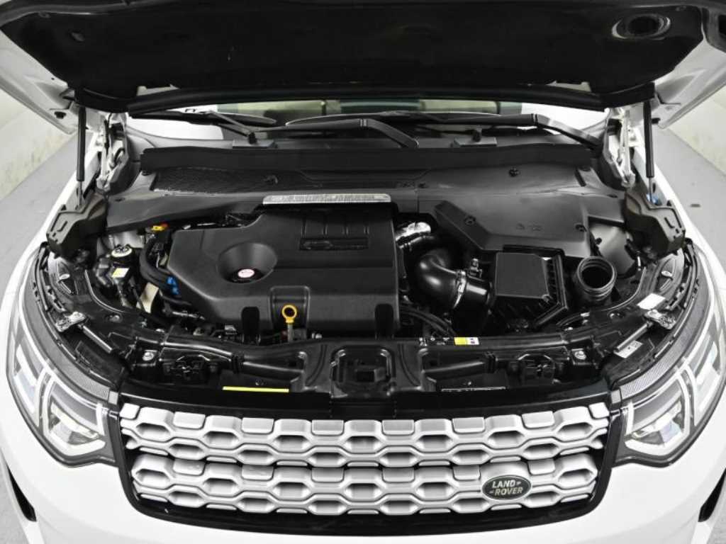 Land Rover Discovery Sport — photo 06