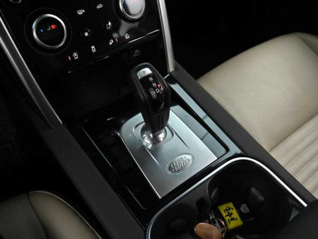 Land Rover Discovery Sport — photo 09