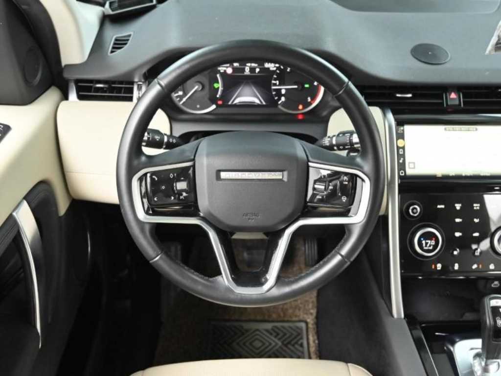 Land Rover Discovery Sport — photo 13
