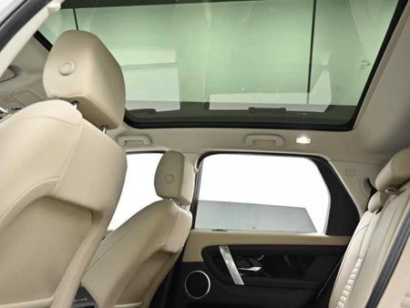 Land Rover Discovery Sport — photo 18